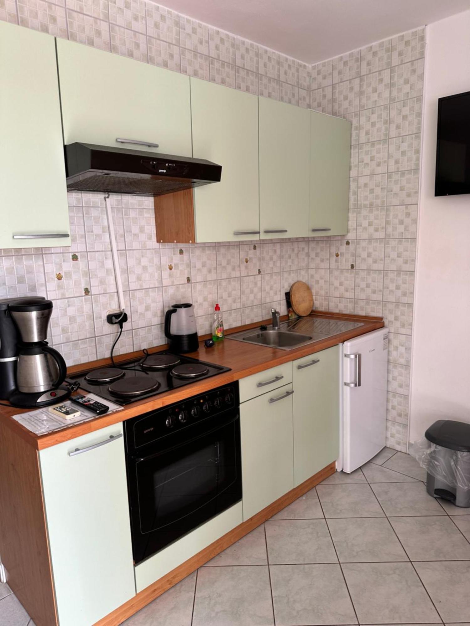 Apartments Kristina Vir Luaran gambar